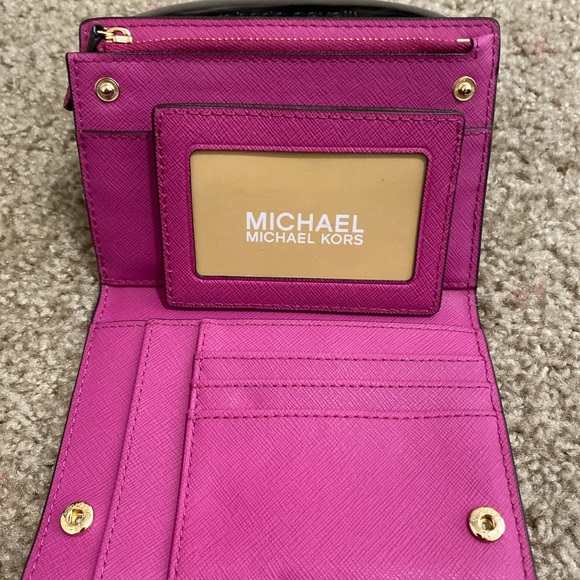 Wallet - Picture 5 of 5